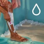 Gillette Venus Colors 3 Disposable Razors (4 in Pack of 1) - Image 5