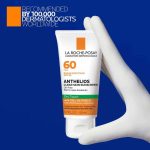 La Roche-Posay Anthelios Clear Skin Sunscreen Dry Touch SPF 60 (50ml) - Image 3