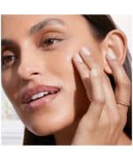 Neutrogena Clear Face Oil-Free Sunscreen SPF50 (88 ml) - Image 4