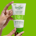 Simple Kind to Skin Moisturising Facial Wash (150ml) - Image 8