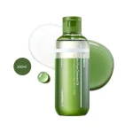 Centellian24+ Madeca Matcha Pore Cleansing Oil 200ml green bottle on green backdrop.